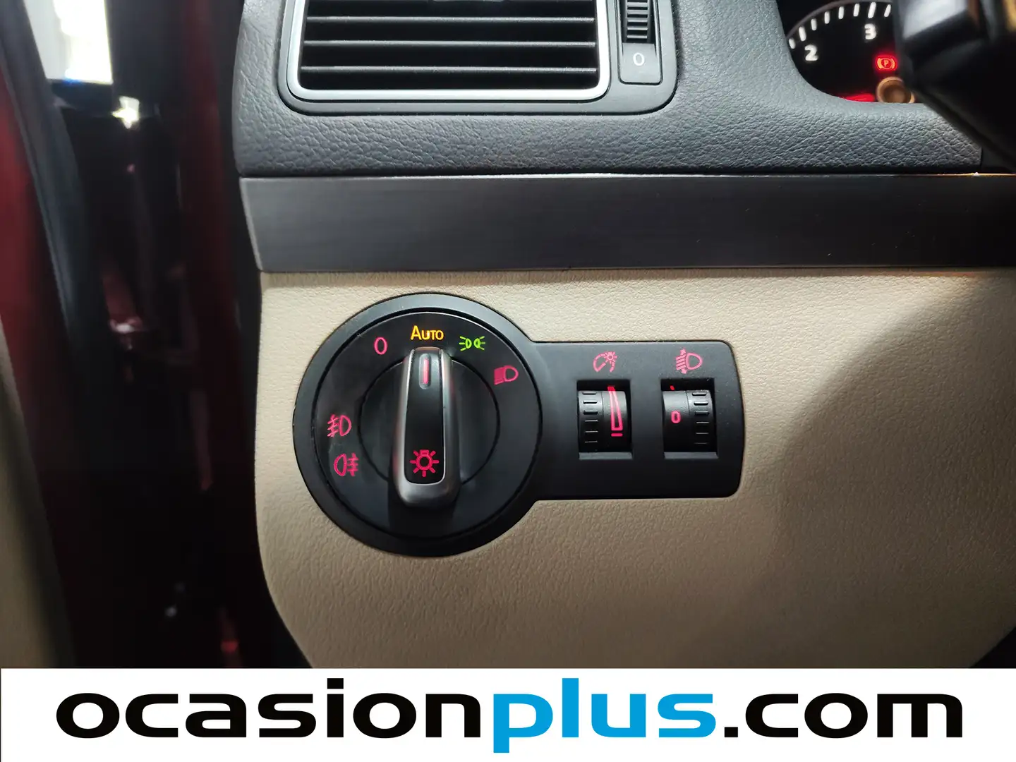 Foto Volkswagen Touran Volkswagen Touran Advance 2.0 TDI (140 CV) 7 Plazas