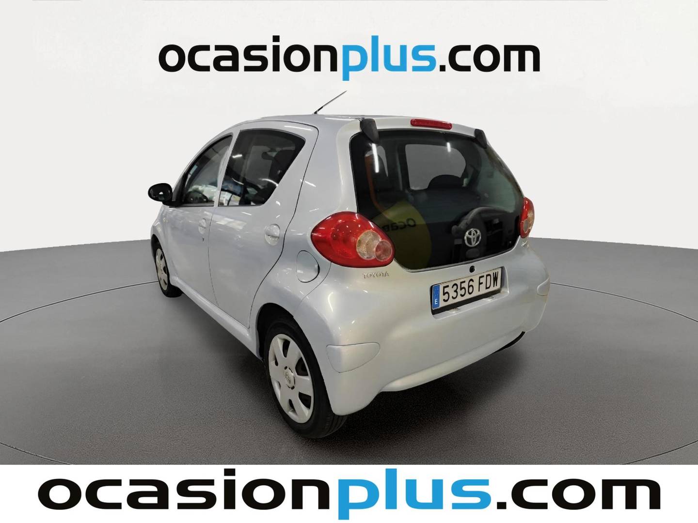 Foto trasera Toyota Aygo Toyota Aygo 1.0 VVT-i (68 CV) izquierda