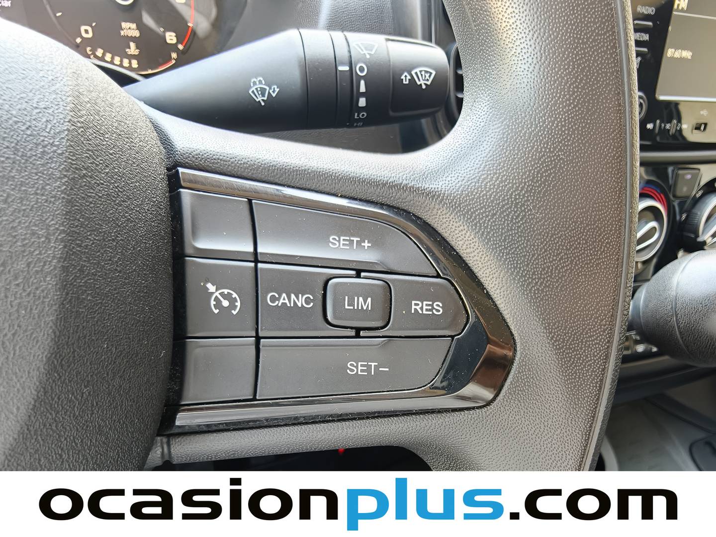 Acabados Citroën Jumper Citroën Jumper BlueHDi 140 35 L3H2 (140 CV) 3 Plazas