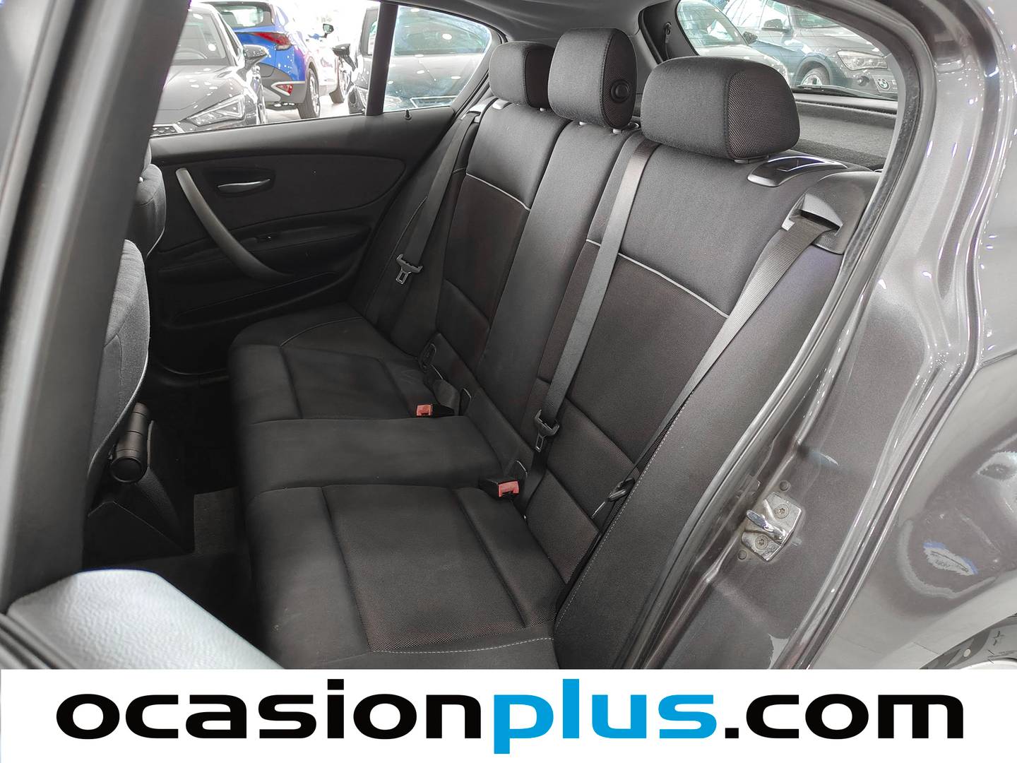 Foto asientos traseros BMW Serie 1 BMW Serie 1 118d (143 CV)