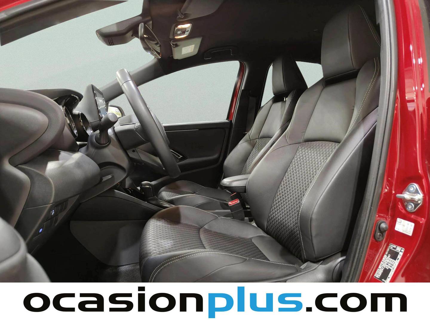 Foto asientos delanteros Toyota Yaris Toyota Yaris 120H Style (116 CV)
