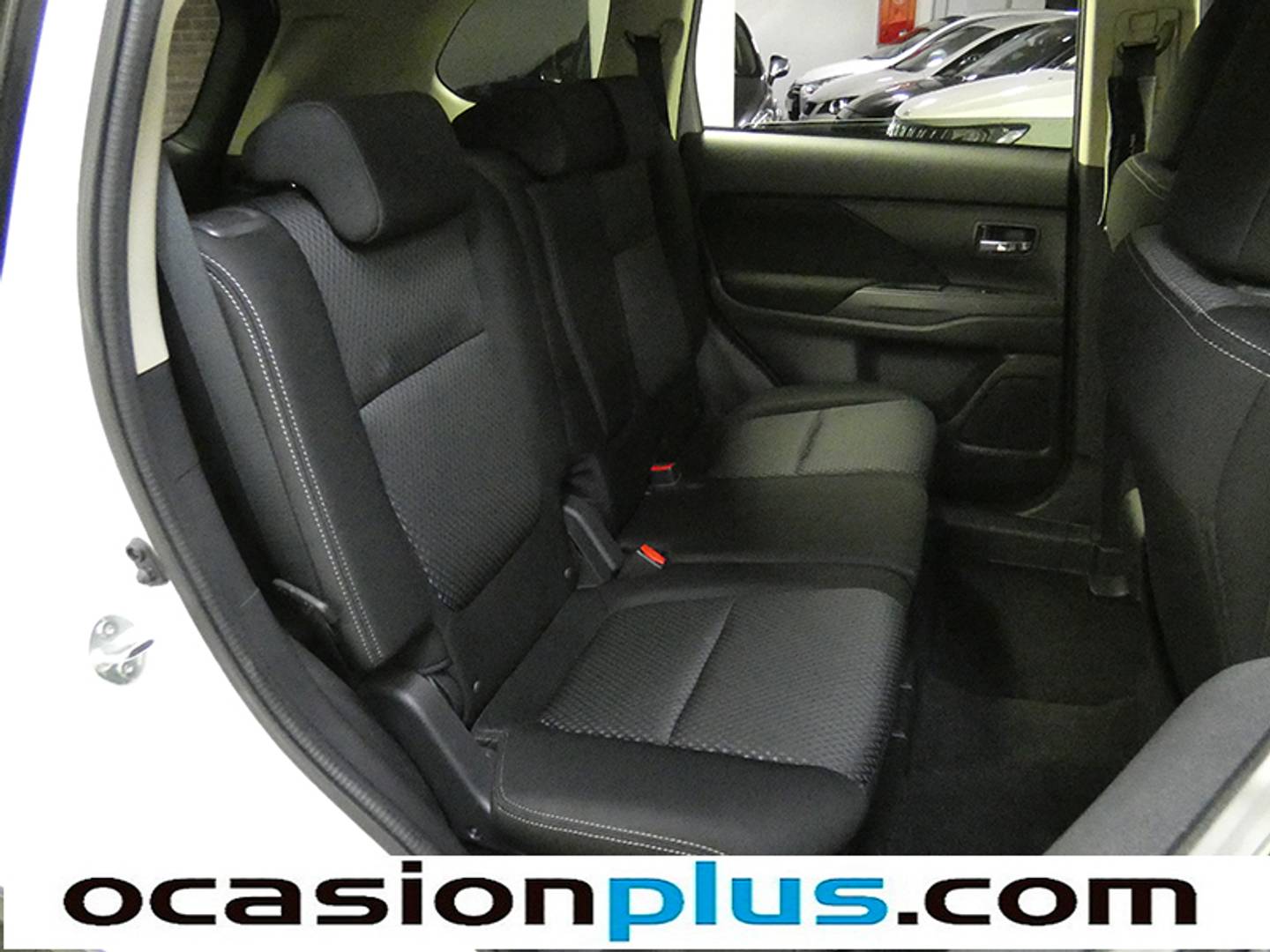 Foto Mitsubishi Outlander Mitsubishi Outlander 220 DI-D Motion 2WD (150CV)