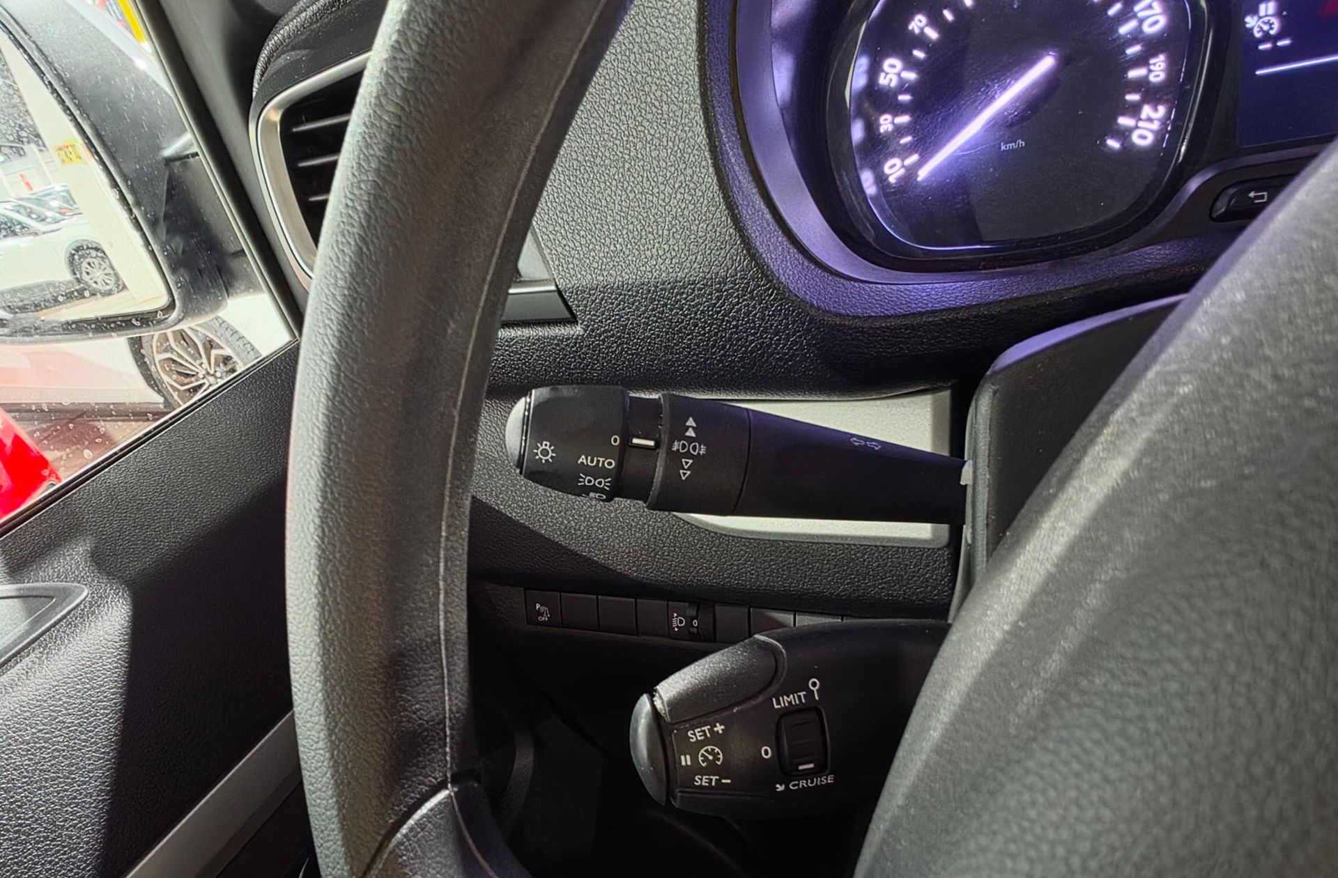 Toyota Proace Verso 1.5D VX Shuttle L2 9 plazas - foto 22