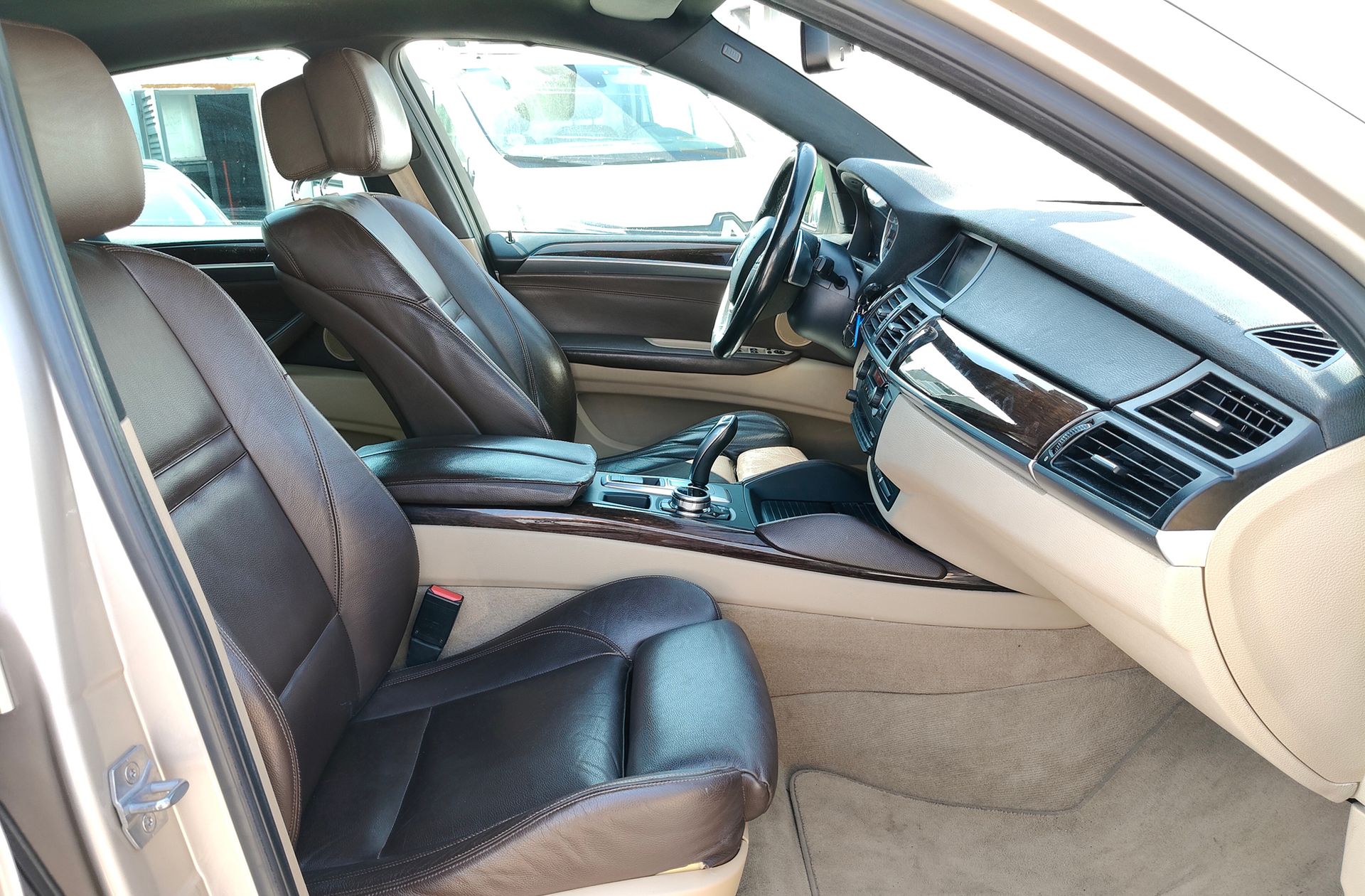 BMW X6 xDrive40d - foto 21