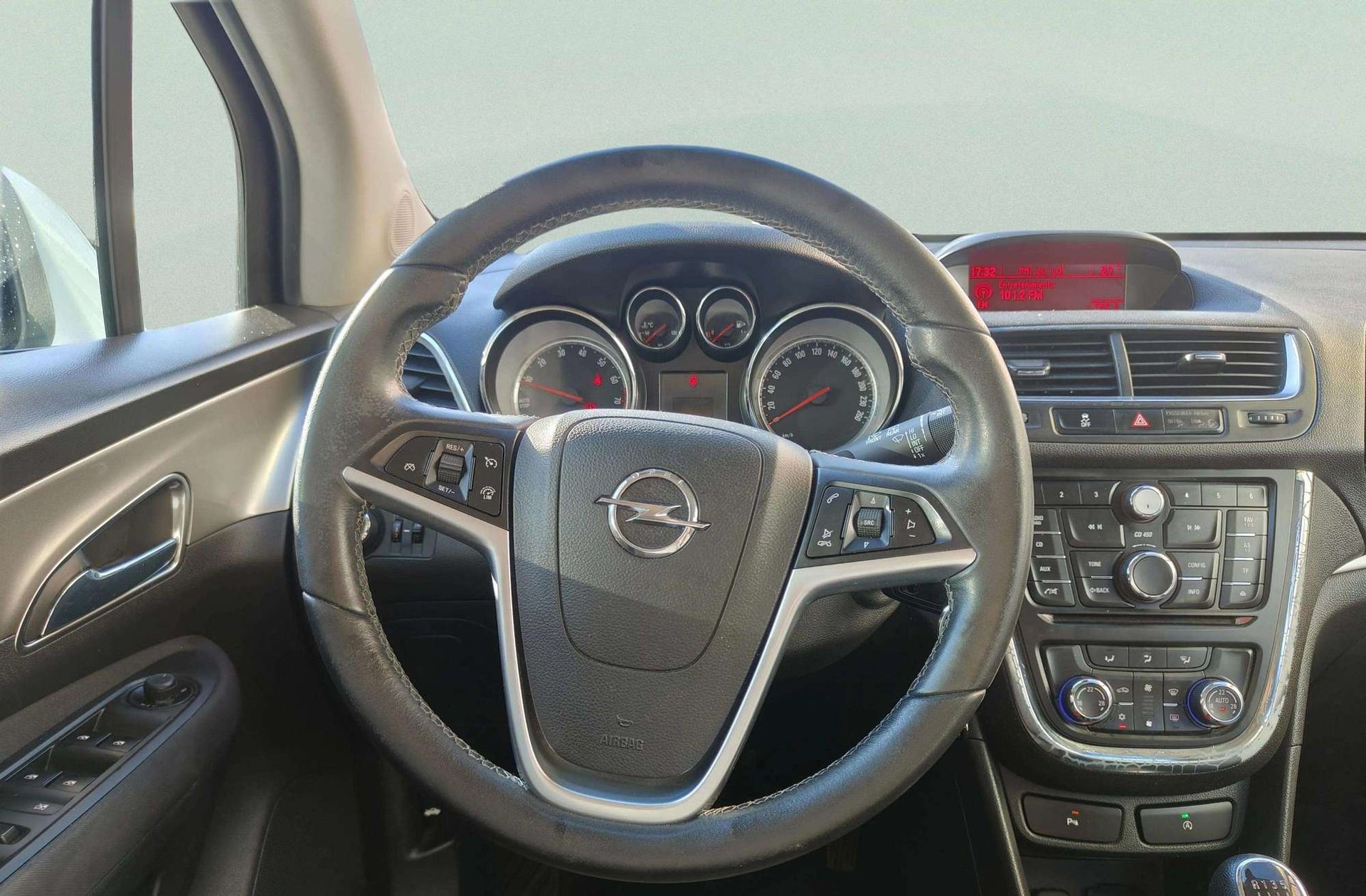 Opel Mokka 1.4 Turbo Selective 4x2 - foto 17