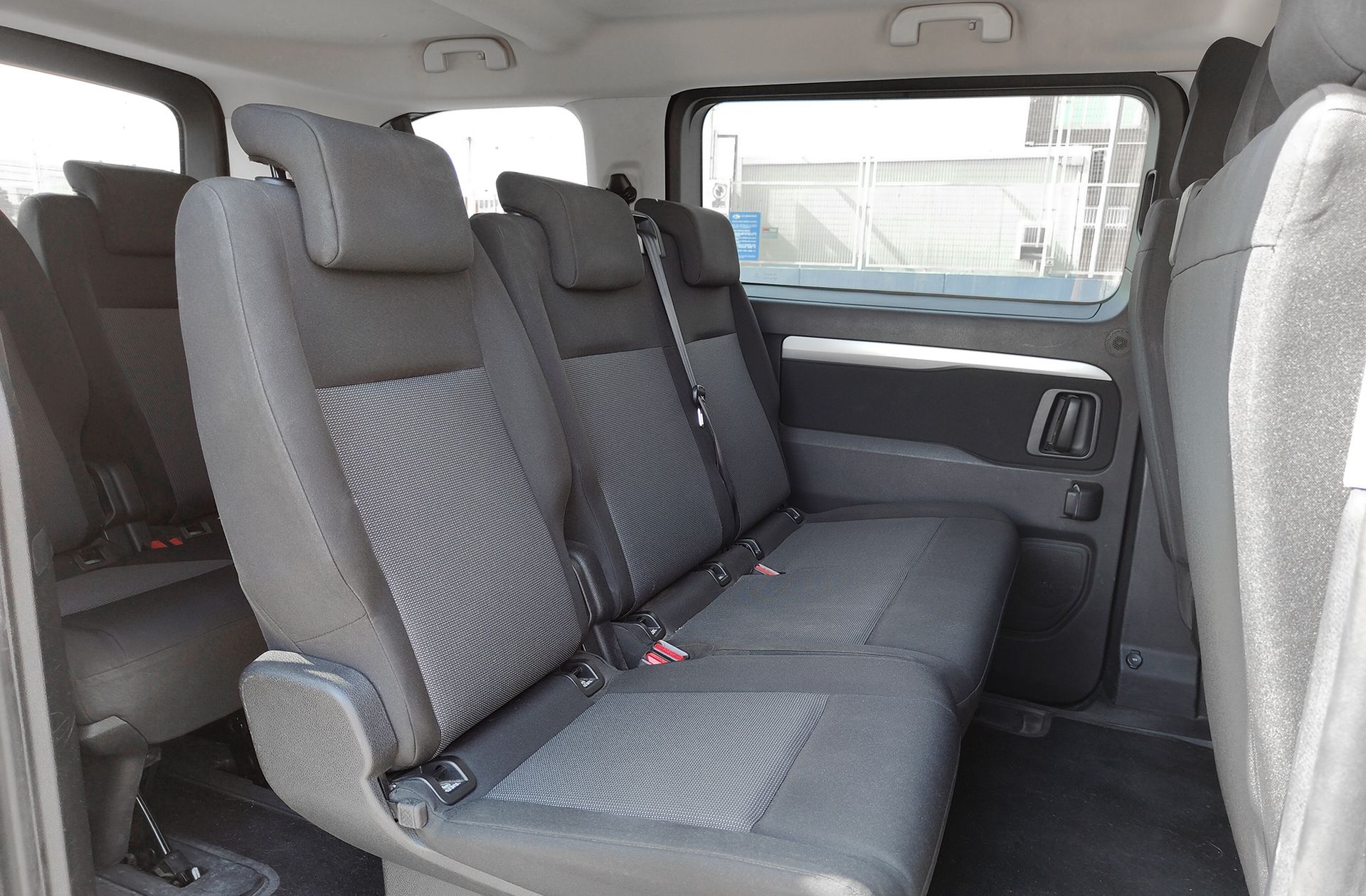 Citroën SpaceTourer BlueHDi 150 Talla M Business 9 plazas - foto 19