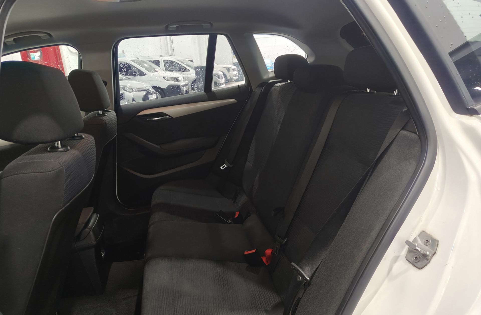 BMW X1 sDrive18d - foto 11