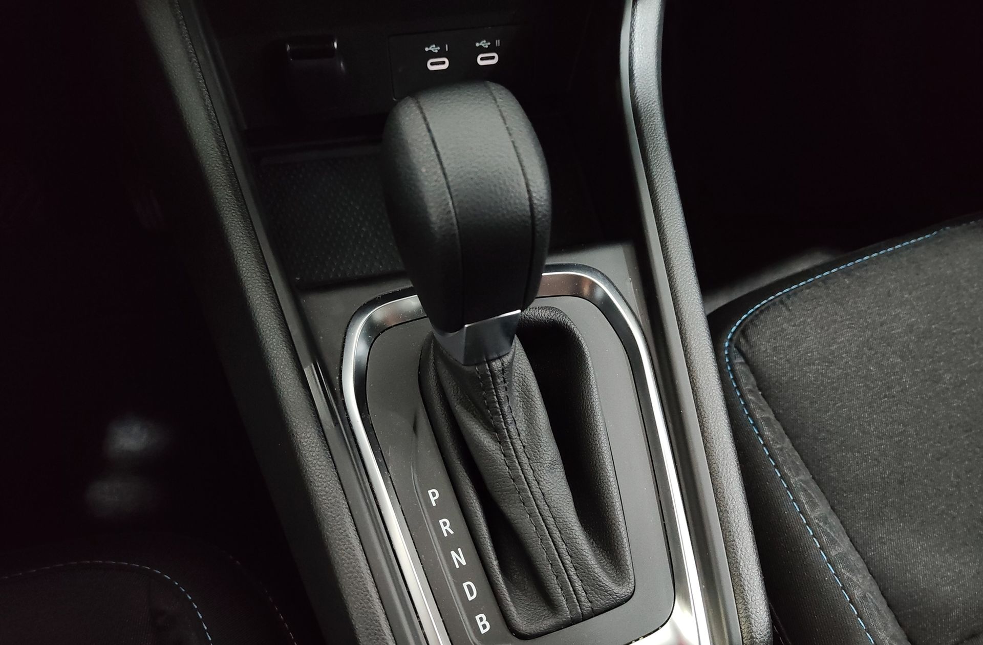 Renault Captur Evolution full hybrid E-Tech - foto 5