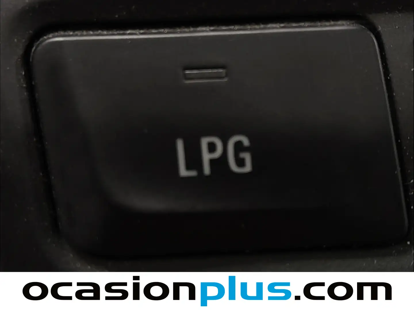 Foto Opel Zafira Tourer Opel Zafira Tourer 1.4 Turbo GLP Selective  (140 CV)