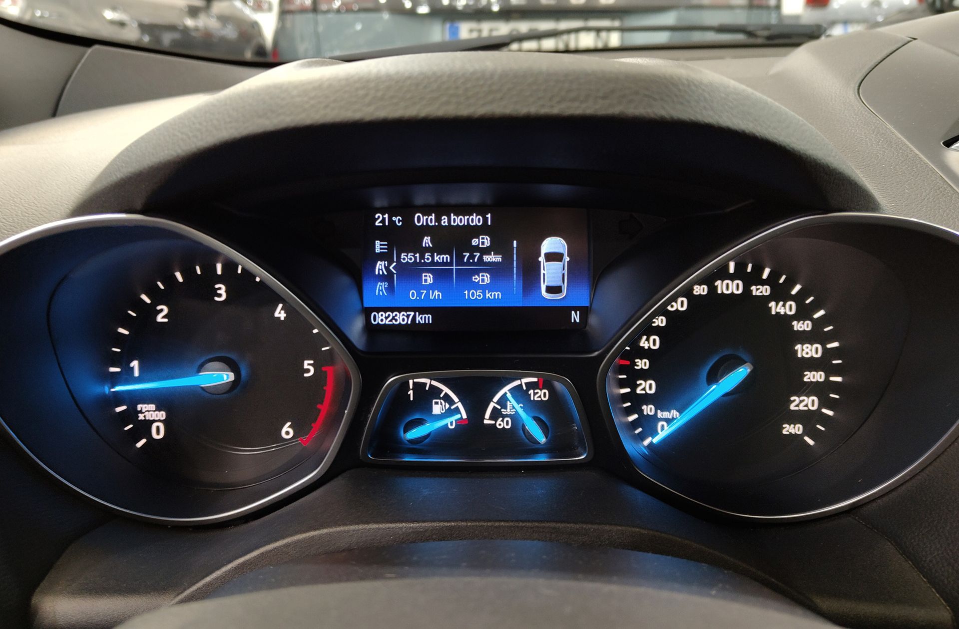 Ford Kuga 2.0 TDCi ST-Line 4x2 - foto 24