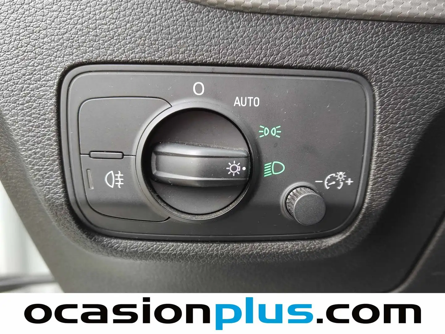 Foto Audi Q2 Audi Q2 Advanced 30 TDI (116 CV)