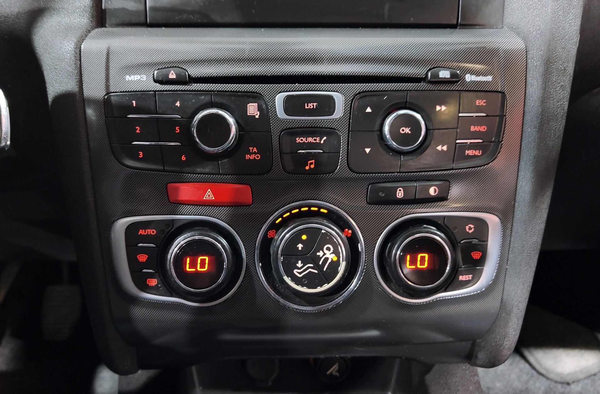 Citroën C4 1.6 HDi Seduction - foto 22