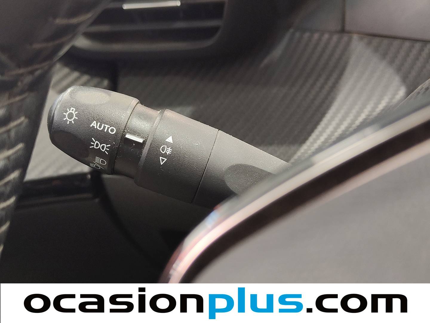 Acabados Peugeot 2008 Peugeot 2008 PureTech 130 S&S Allure (130 CV)