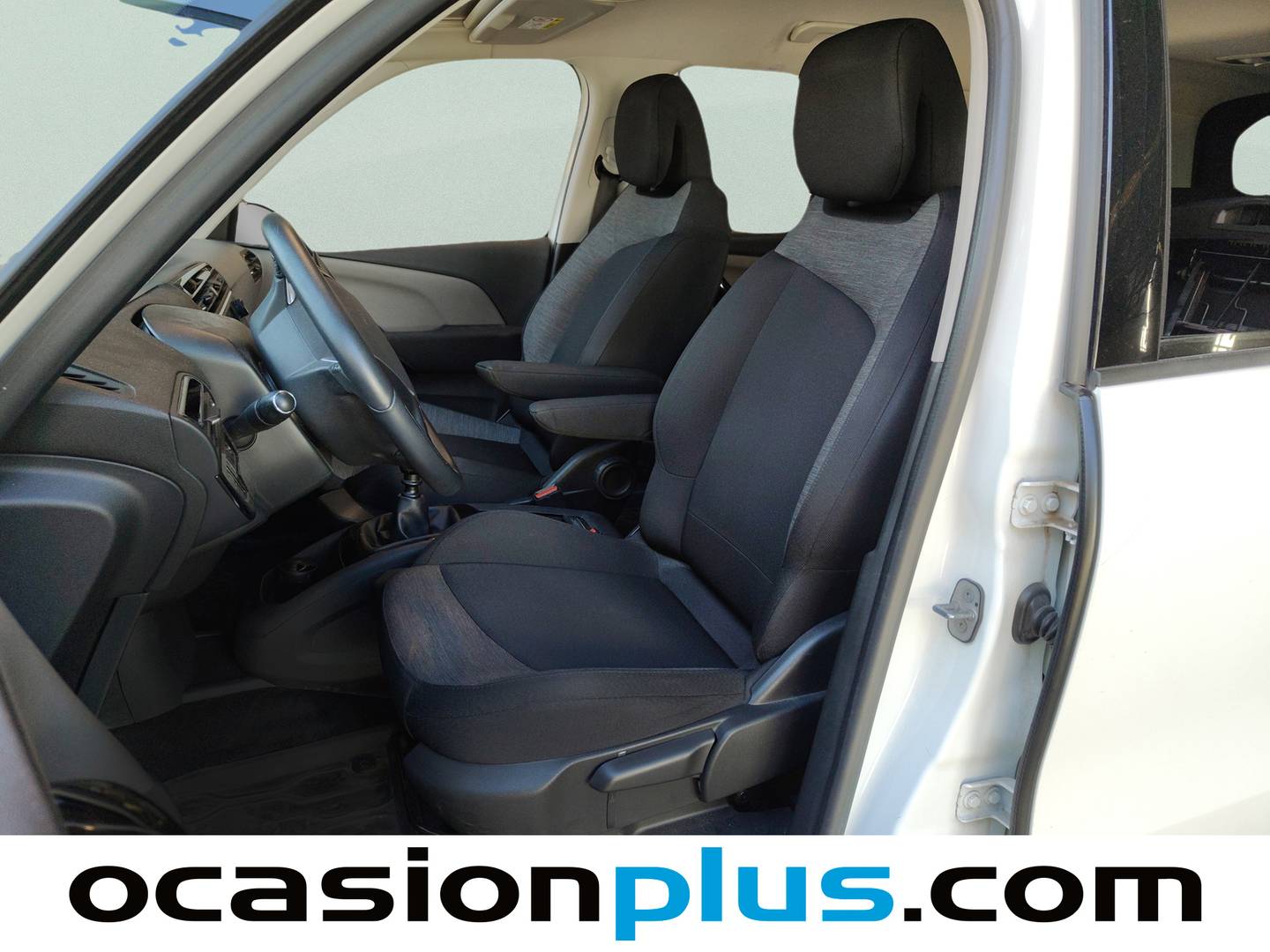 Foto asientos traseros Citroën Grand C4 Spacetourer Citroën Grand C4 Spacetourer BlueHDi 130 S&S Feel (130 CV) 7 Plazas