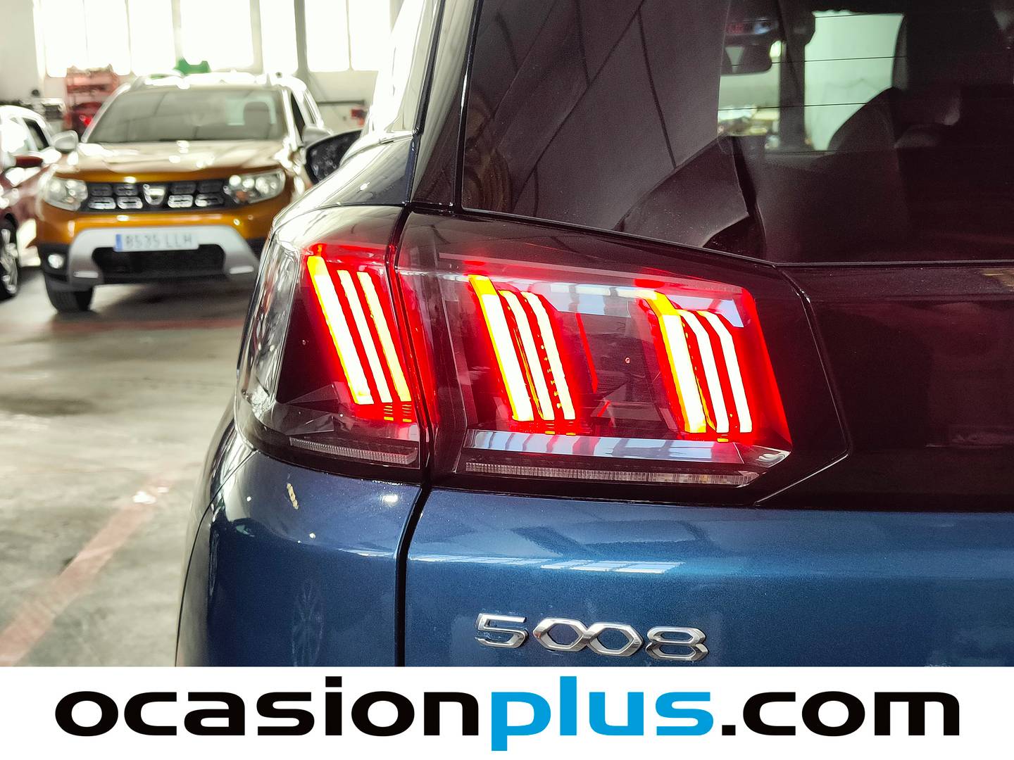 Acabados Peugeot 5008 Peugeot 5008 PureTech 130 S&S Allure Pack EAT8 (130 CV) 7 Plazas