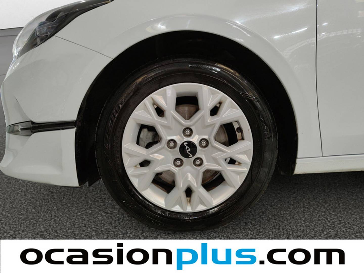 Foto KIA Ceed Kia Ceed 1.6 MHEV iMT Drive (136 CV)