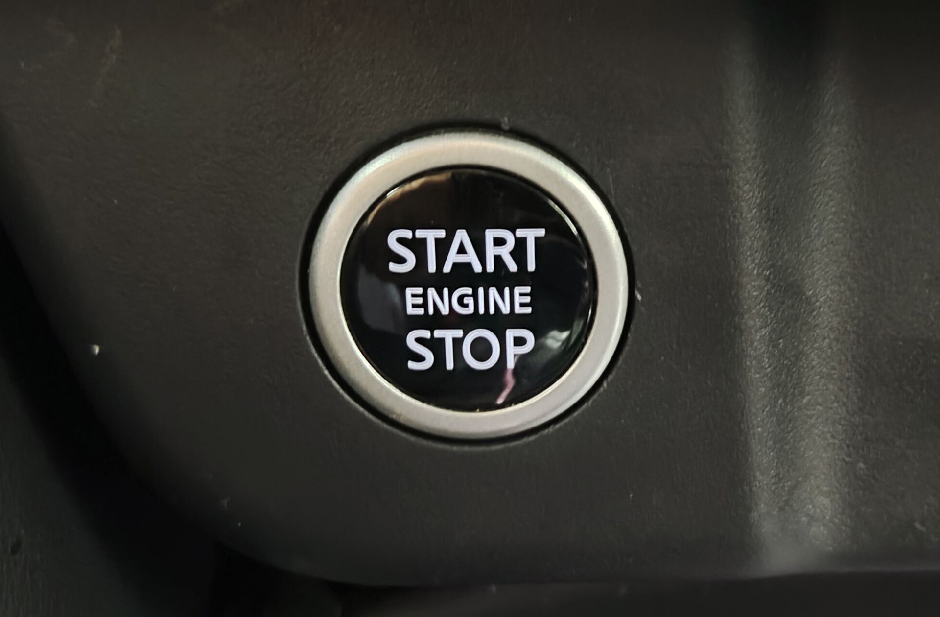Nissan Qashqai DIG-T 140 N-Connecta - foto 28