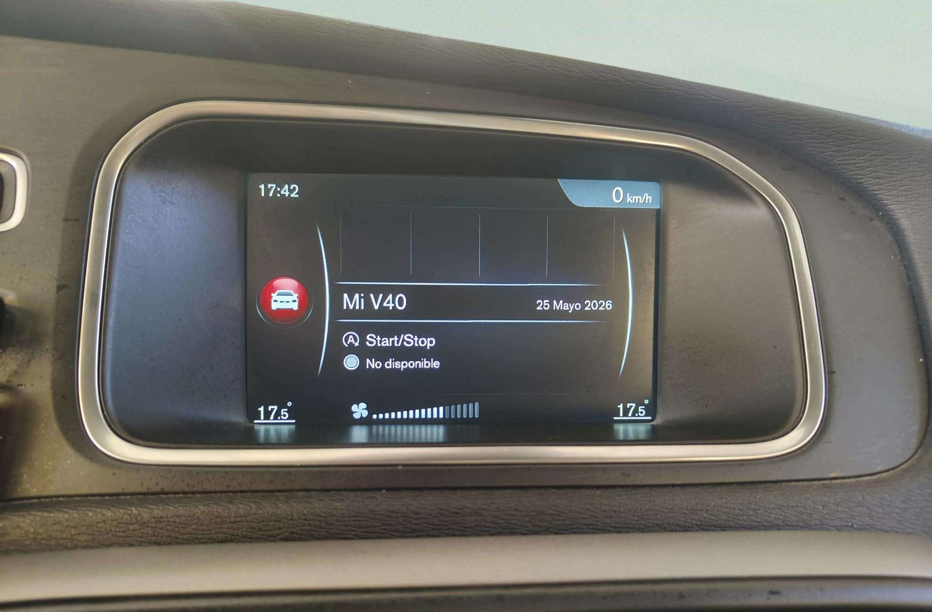 Volvo V40 D2 Kinetic - foto 9