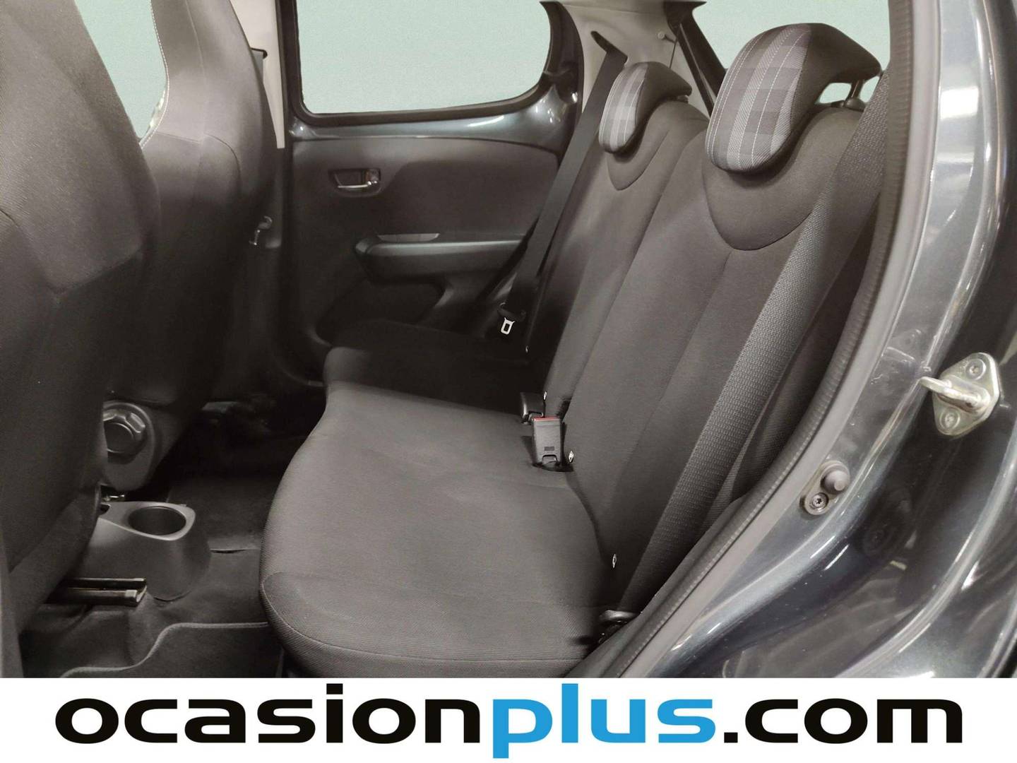Foto asientos traseros Peugeot 108 Peugeot 108 1.0 VTI Top! Allure (72 CV)