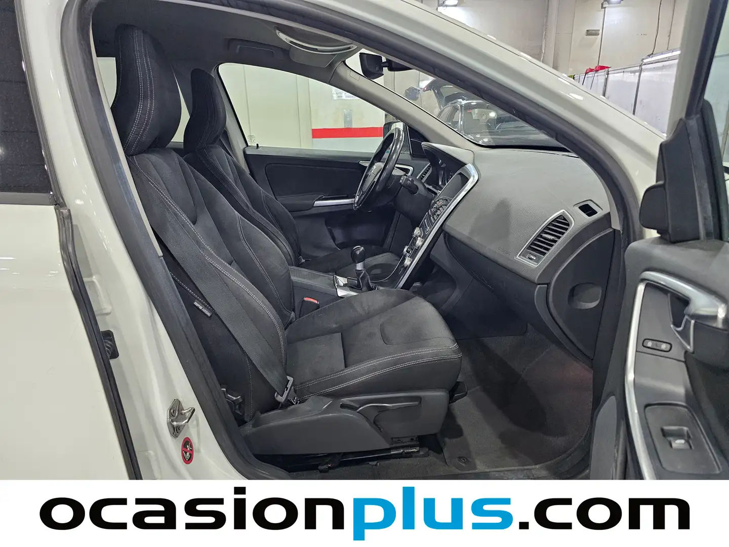 Foto Volvo XC60 Volvo XC60 D3 Kinetic (136 CV)