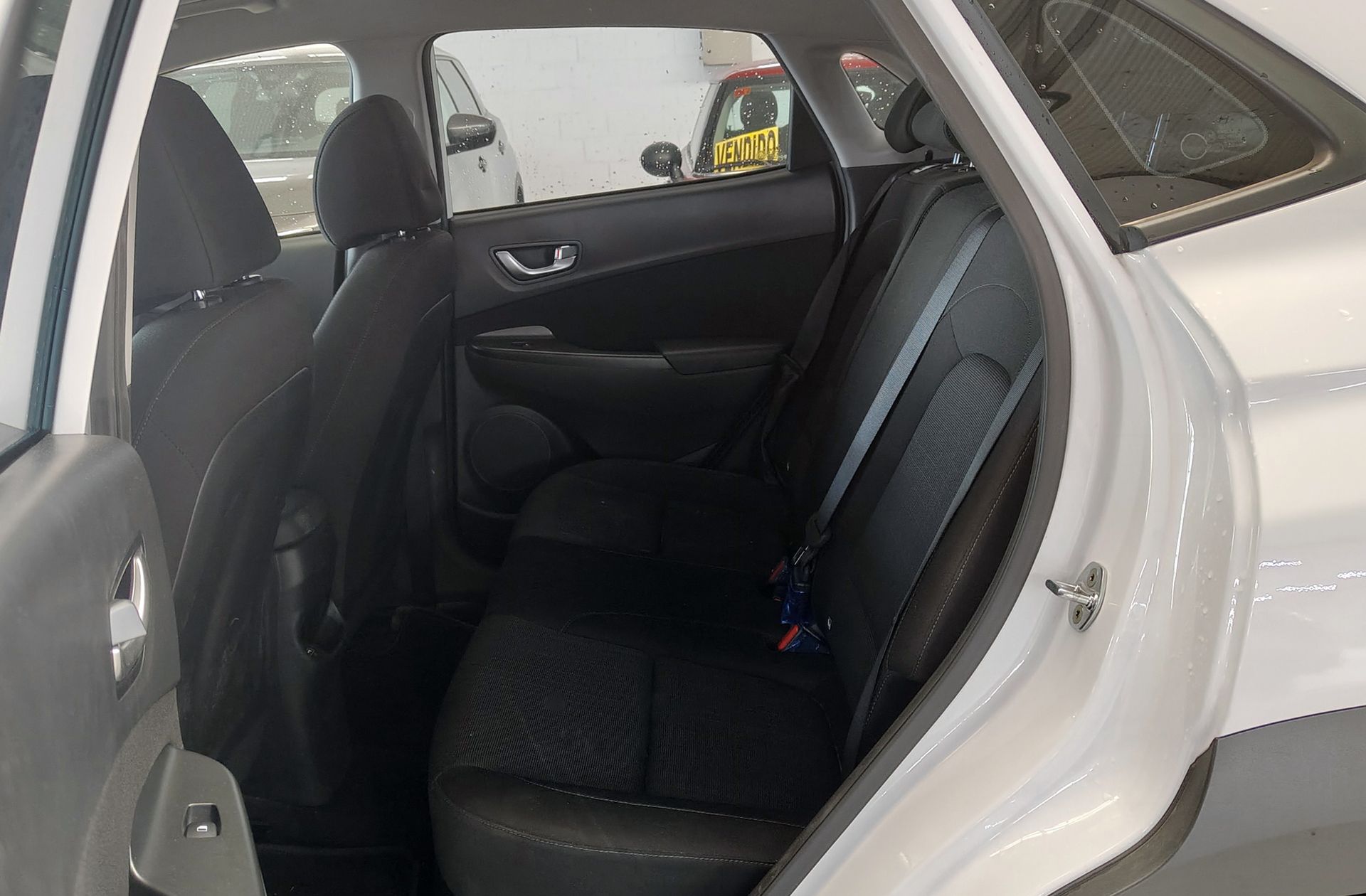 Hyundai Kona 1.6 GDI HEV Maxx DCT - foto 11