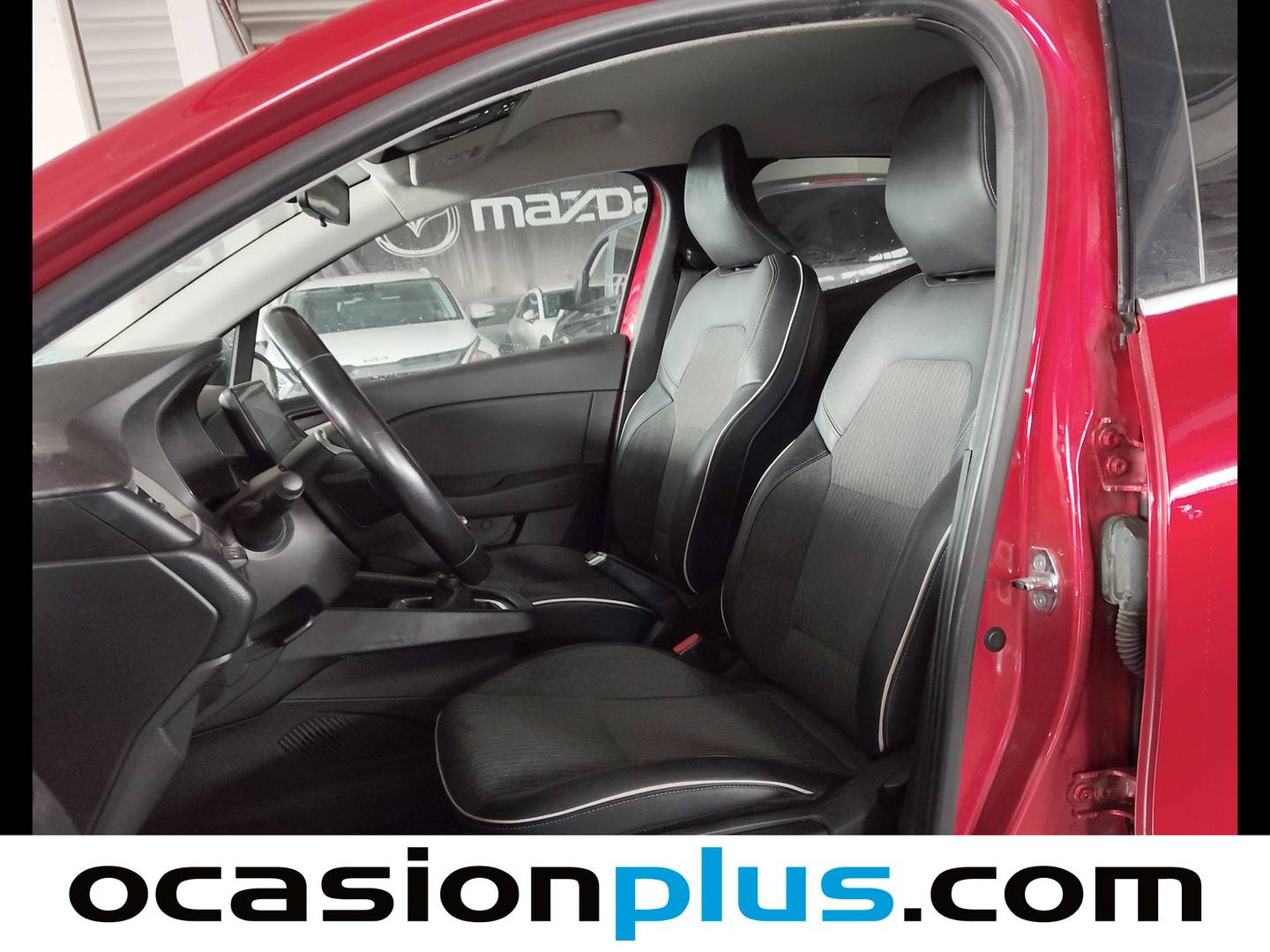 Foto asientos delanteros Renault Clio Renault Clio Zen TCe (90 CV)