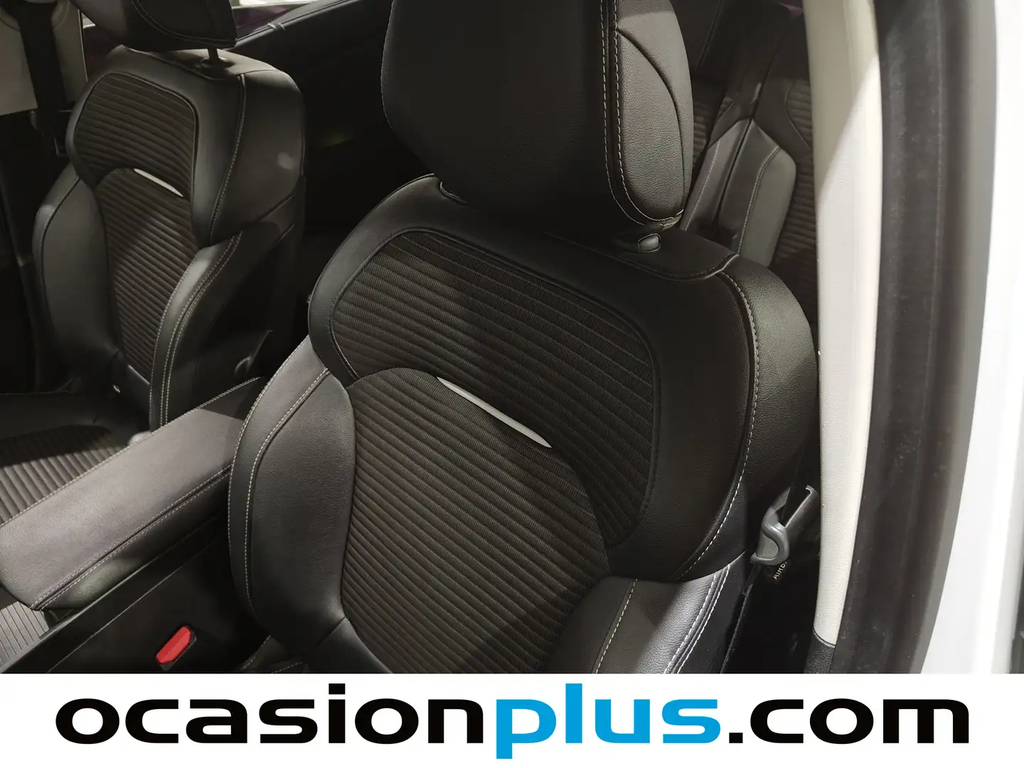 Foto Renault Scénic Renault Scenic 103 kW (140 CV) GPF