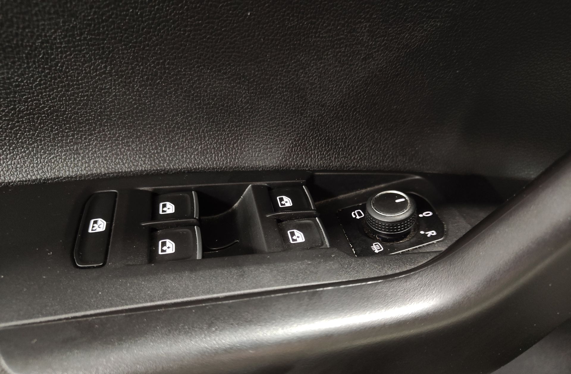 Volkswagen Polo GTI 2.0 TSI DSG - foto 40