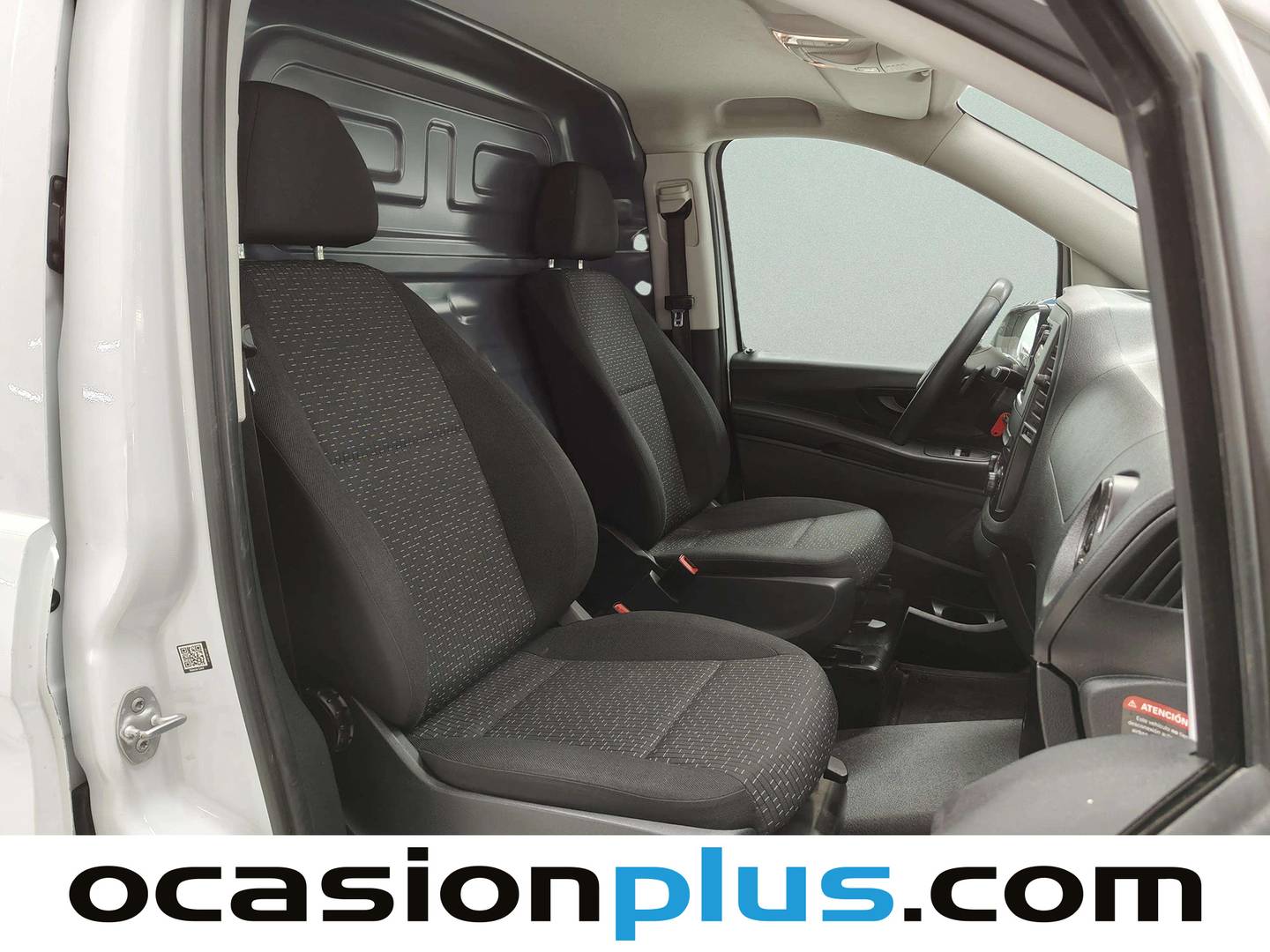Fotos maletero Mercedes Vito Mercedes Vito Furgon 114 CDI Pro larga AT (136 CV)