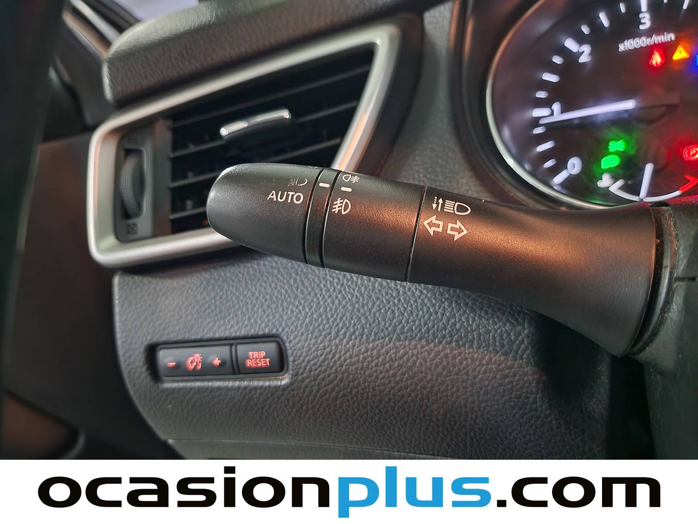 Nissan QASHQAI Nissan Qashqai dCi 130 S&S Tekna 17" 4x2 XTronic (130 CV) 130cv