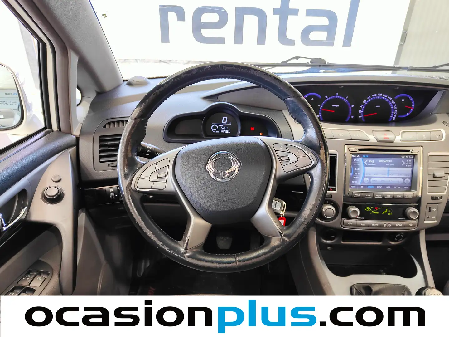 Foto SsangYong Rodius Ssangyong Rodius D22T Limited (178 CV) 7 Plazas