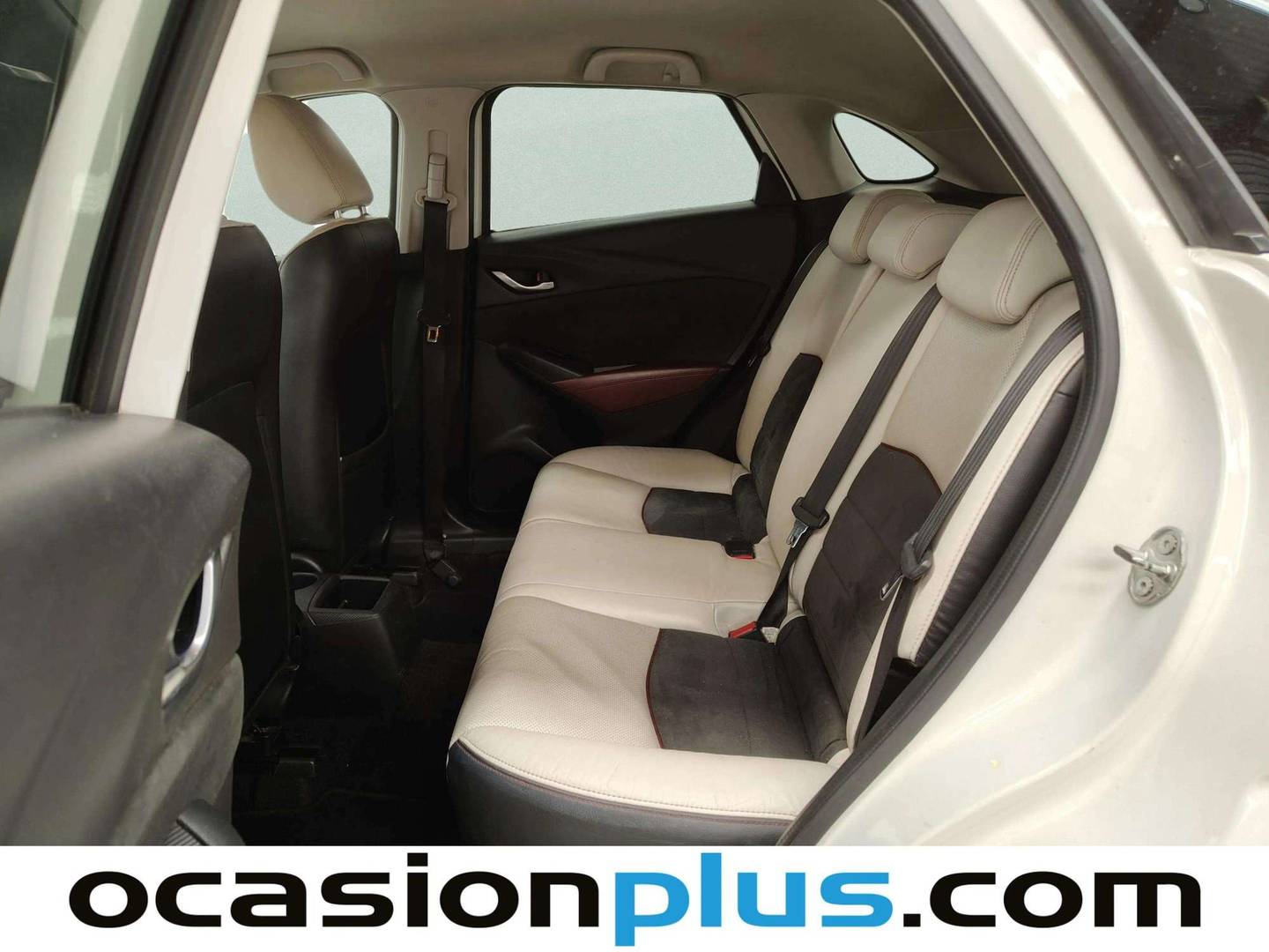 Foto asientos traseros Mazda CX-3 Mazda CX-3 1.5 DE SKYACTIV Luxury 4WD AT (105 CV)