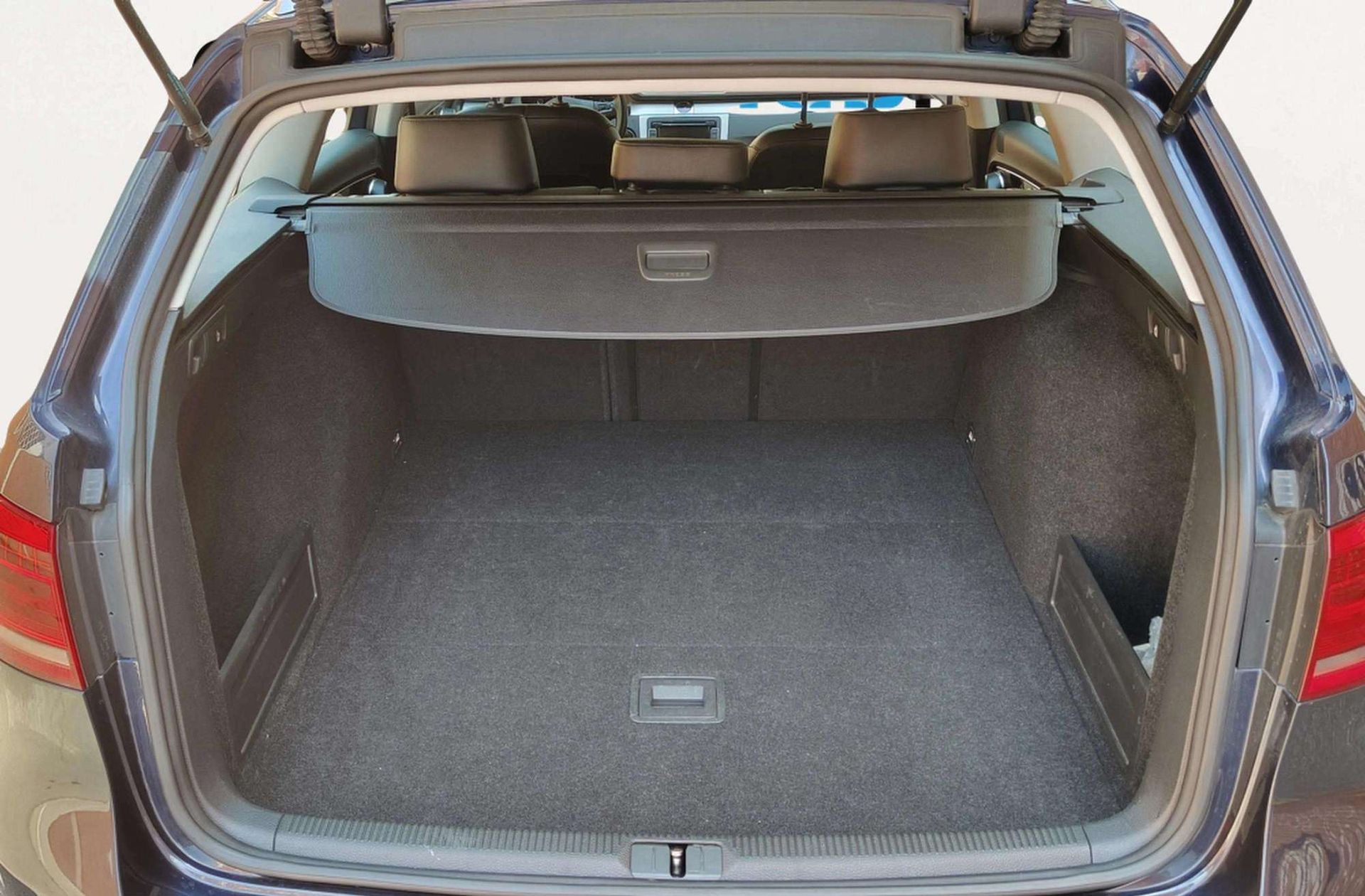 Volkswagen Passat Variant 2.0 TSI Highline DSG - foto 17