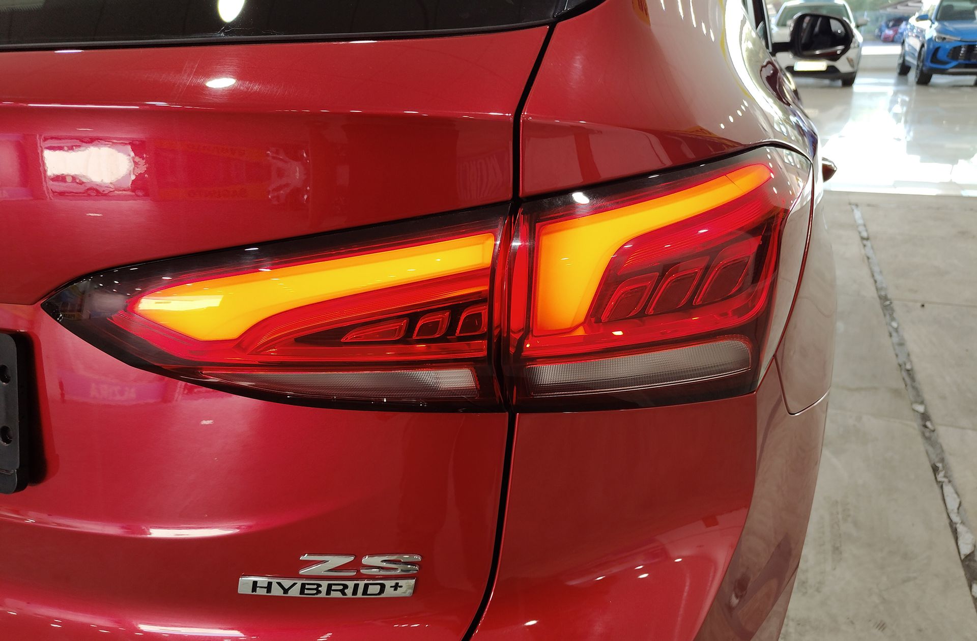 MG ZS 1.5 Hybrid+ Luxury - foto 19