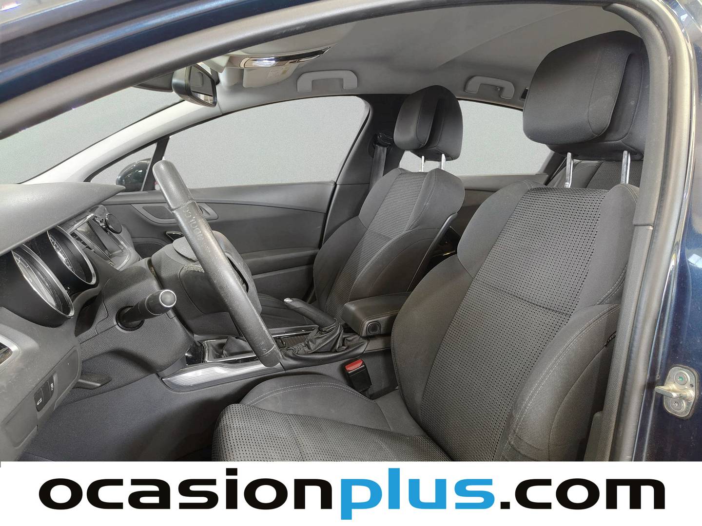Foto asientos delanteros Peugeot 508 Peugeot 508 2.0 HDI Active (150 CV)