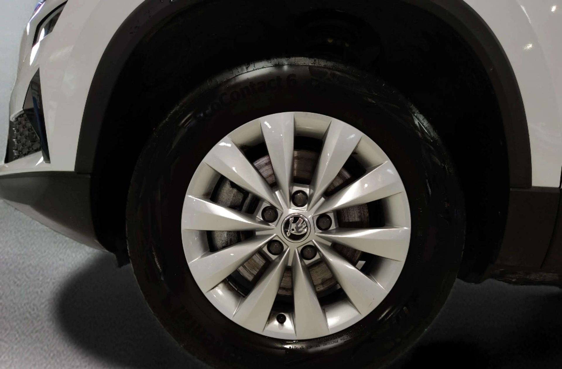 Škoda Karoq 2.0 TDI Selection - foto 36