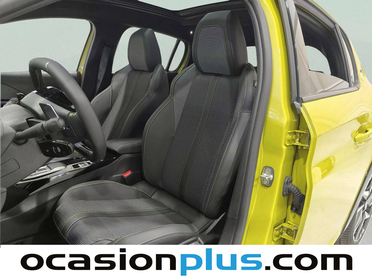 Foto asientos delanteros Peugeot 208 Peugeot 208 GT Hybrid eDCS6 (110 CV)