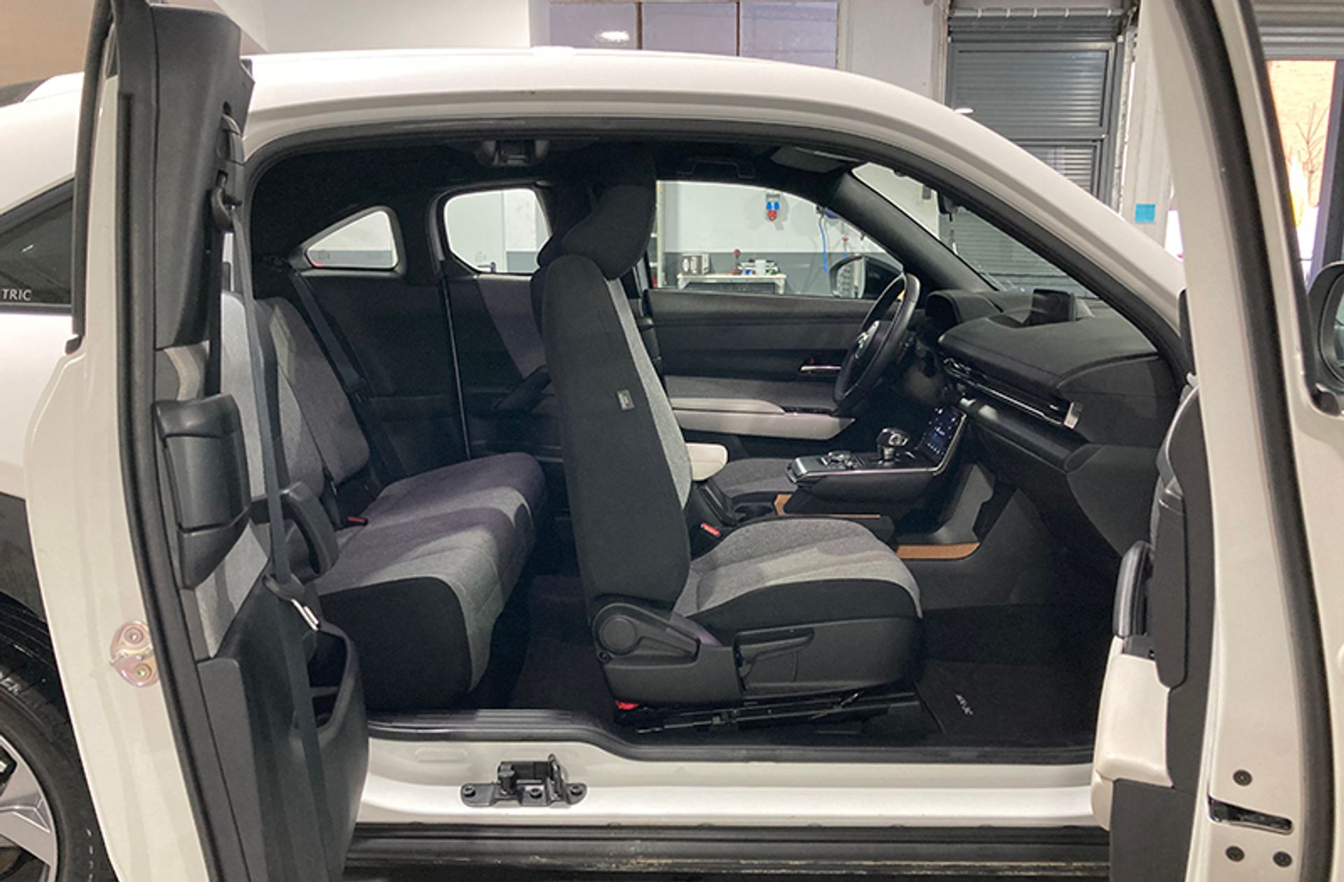 Mazda MX-30 e-Skyactiv Origin - foto 19