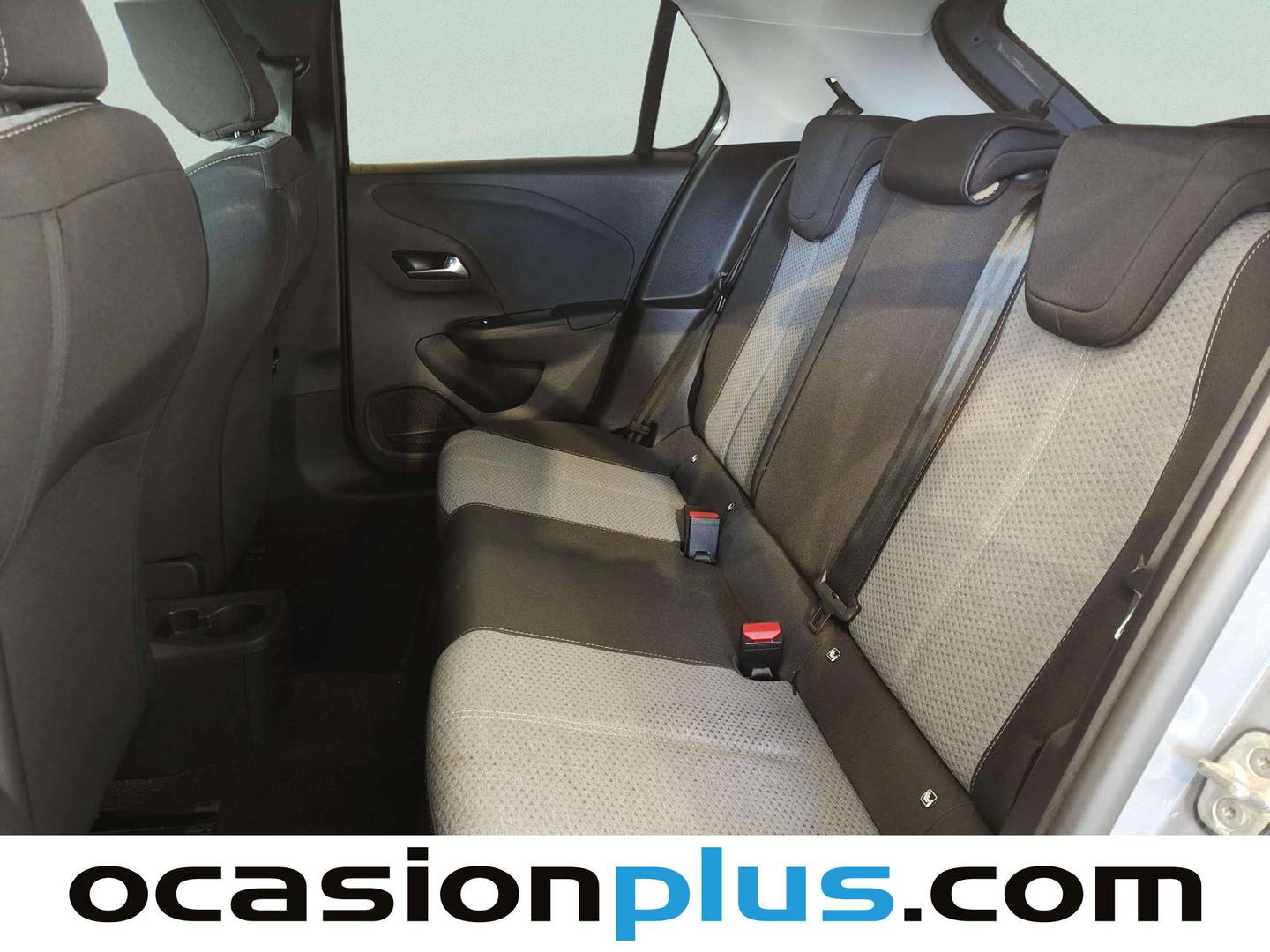 Foto asientos traseros Opel Corsa Opel Corsa 1.2 XEL Edition (75 CV)