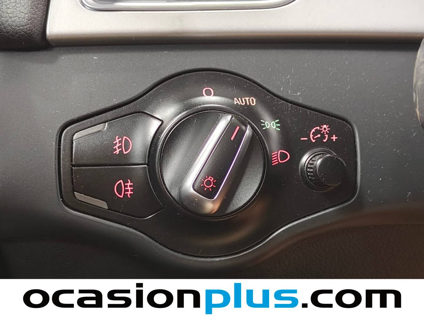 Extras y acabados del Audi A4 Audi A4 2.0 TDI e DPF (136 CV)