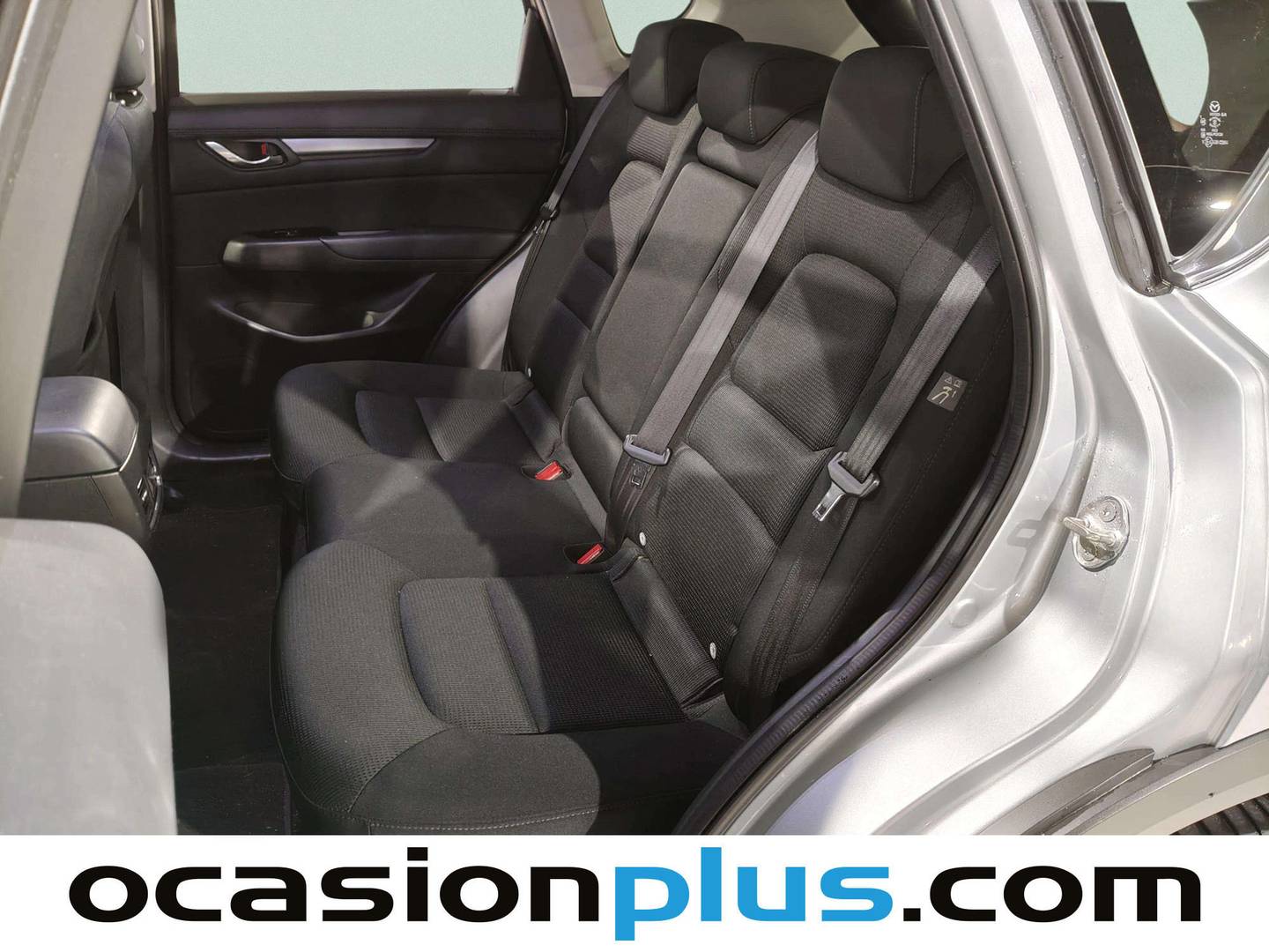 Foto asientos traseros Mazda CX-5 MAZDA CX-5 2.2 DE Evolution 2WD 110 kW (150 CV)