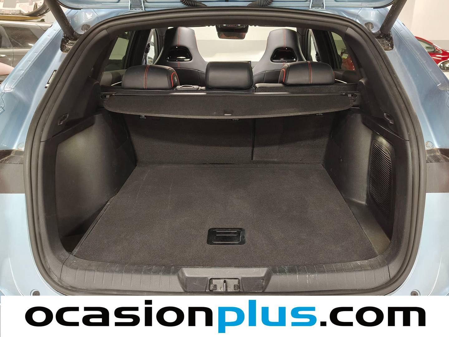 Fotos maletero BYD Seal U DM-i BYD Seal U DM-i U DM-i Comfort (218 CV)