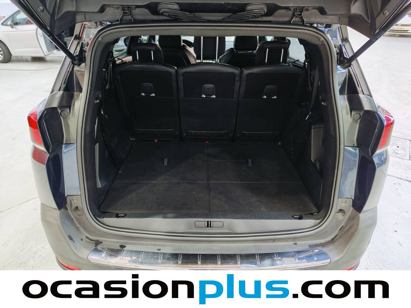 Foto Peugeot 5008 Peugeot 5008 1.2L PureTech S&S GT Line EAT8 (130 CV) 7 Plazas siete plazas