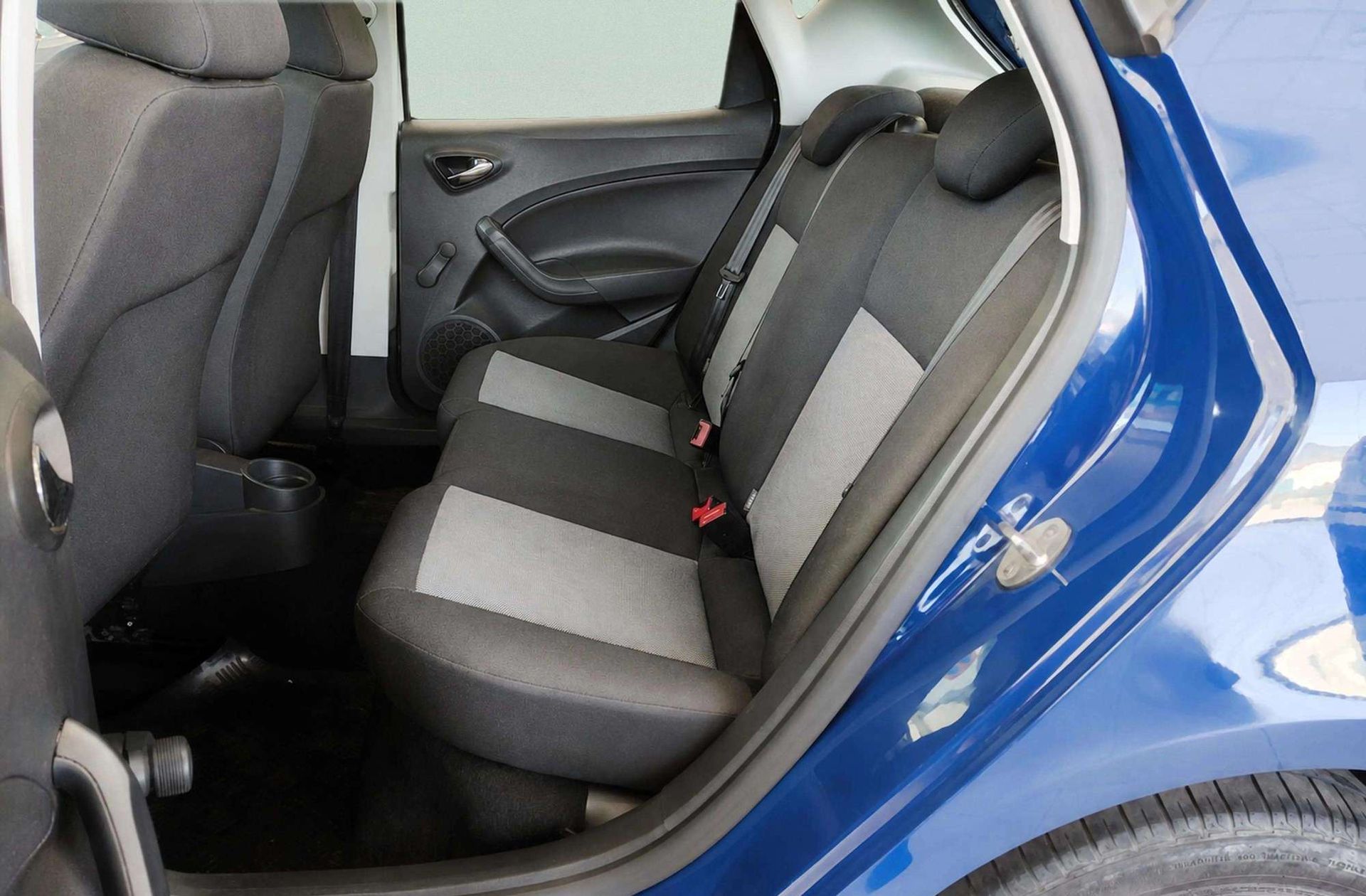 SEAT Ibiza 1.0 Reference - foto 9