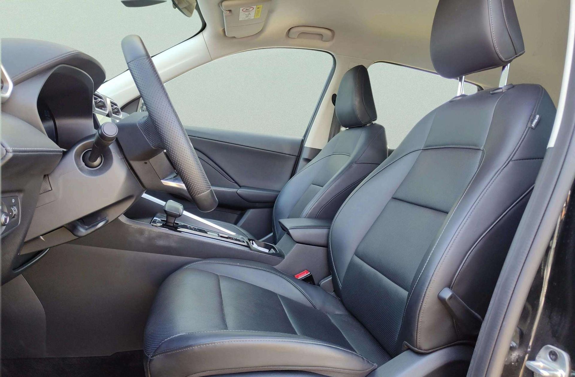 MG ZS 1.5 Hybrid+ Luxury - foto 13