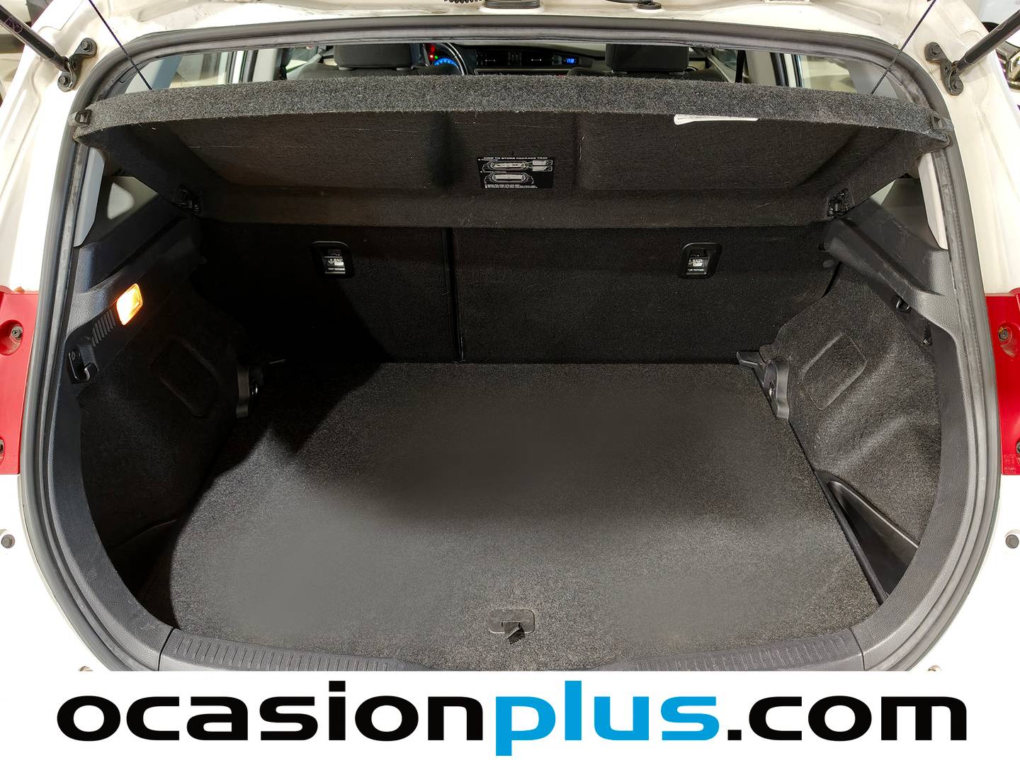 Fotos maletero Toyota Auris Toyota Auris 130 Active (132 CV)