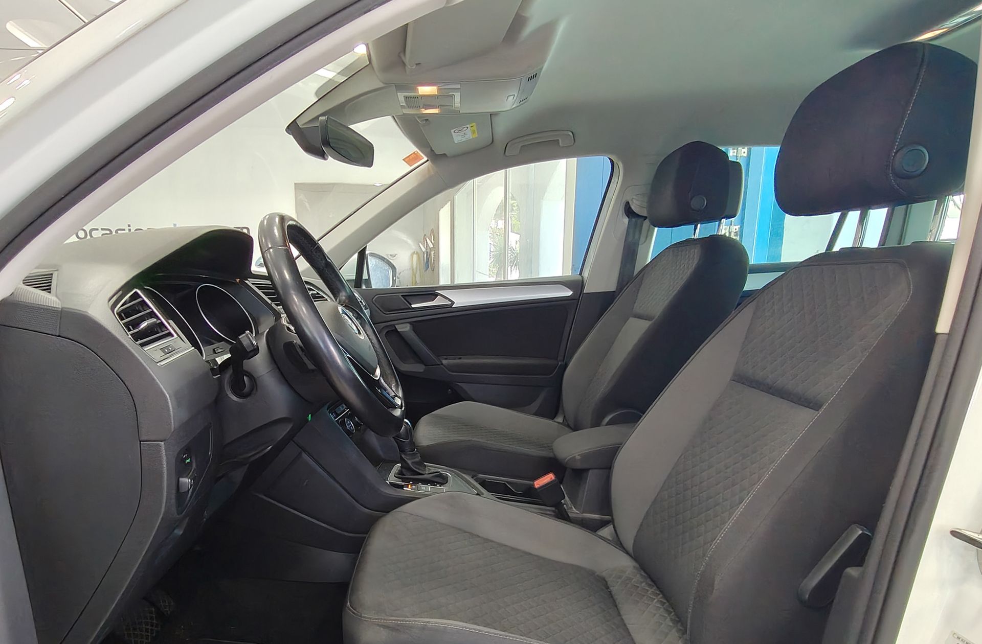 Volkswagen Tiguan Advance 1.5 TSI DSG Pack R-Line - foto 8
