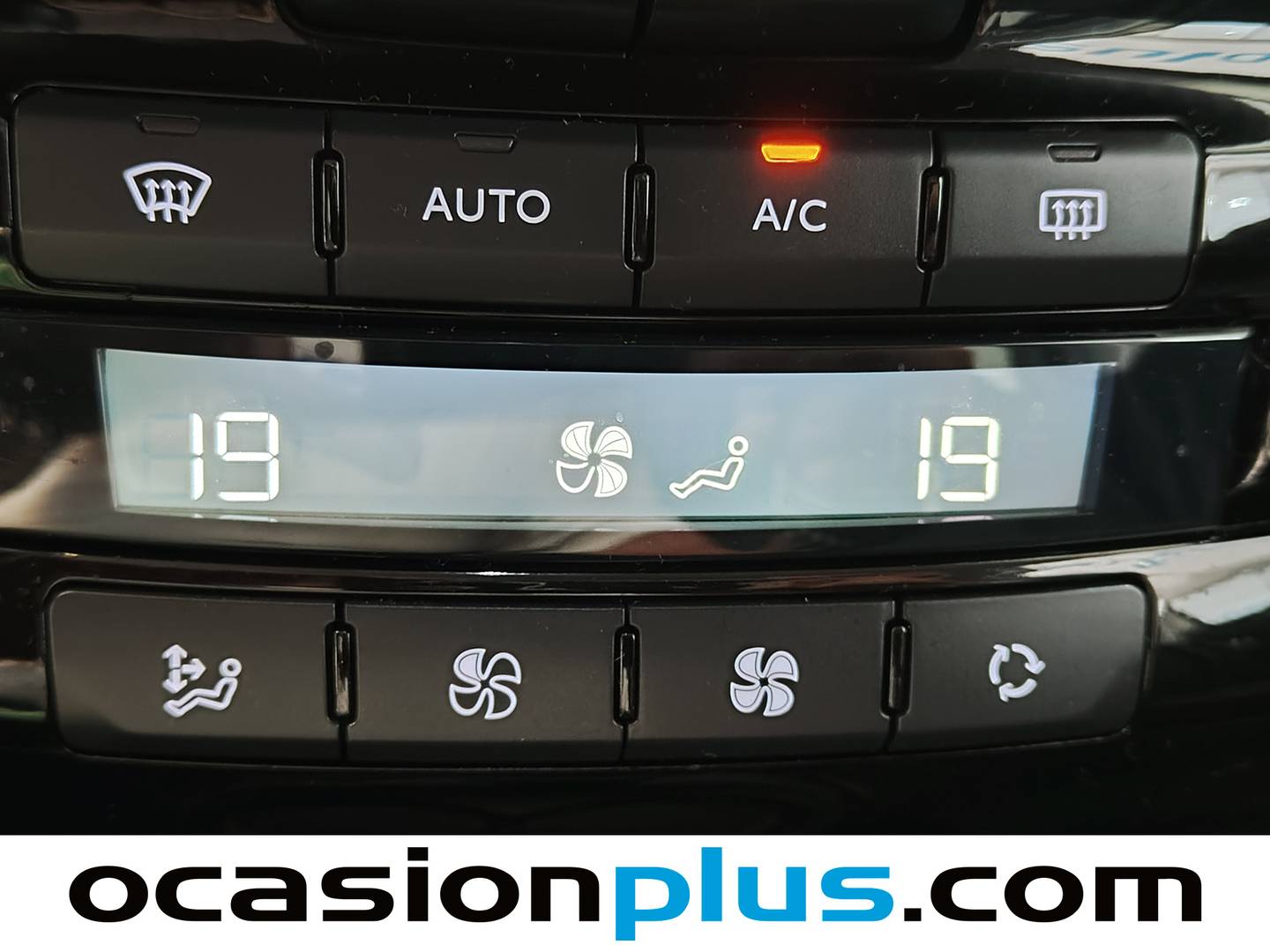 Peugeot 208 Peugeot 208 PureTech 82 S&S Tech Edition (82 CV) al mejor precio