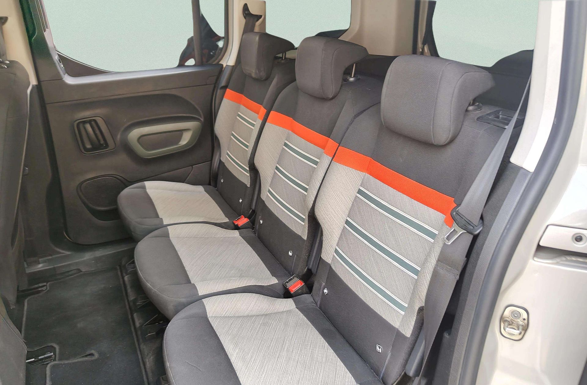 Citroën Berlingo BlueHDi 130 Talla M Shine - foto 12