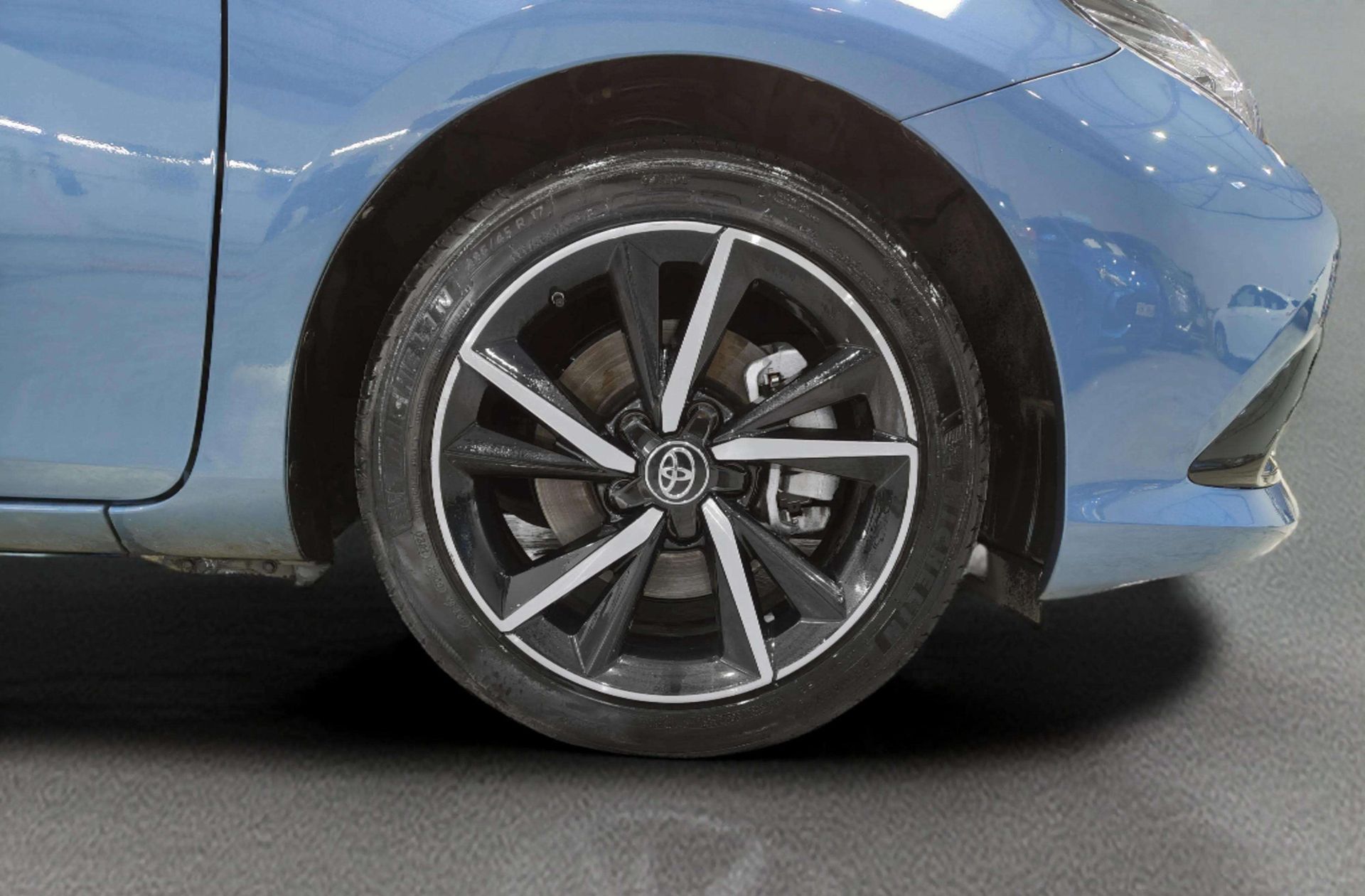 Toyota Auris 140H Hybrid Feel! - foto 32